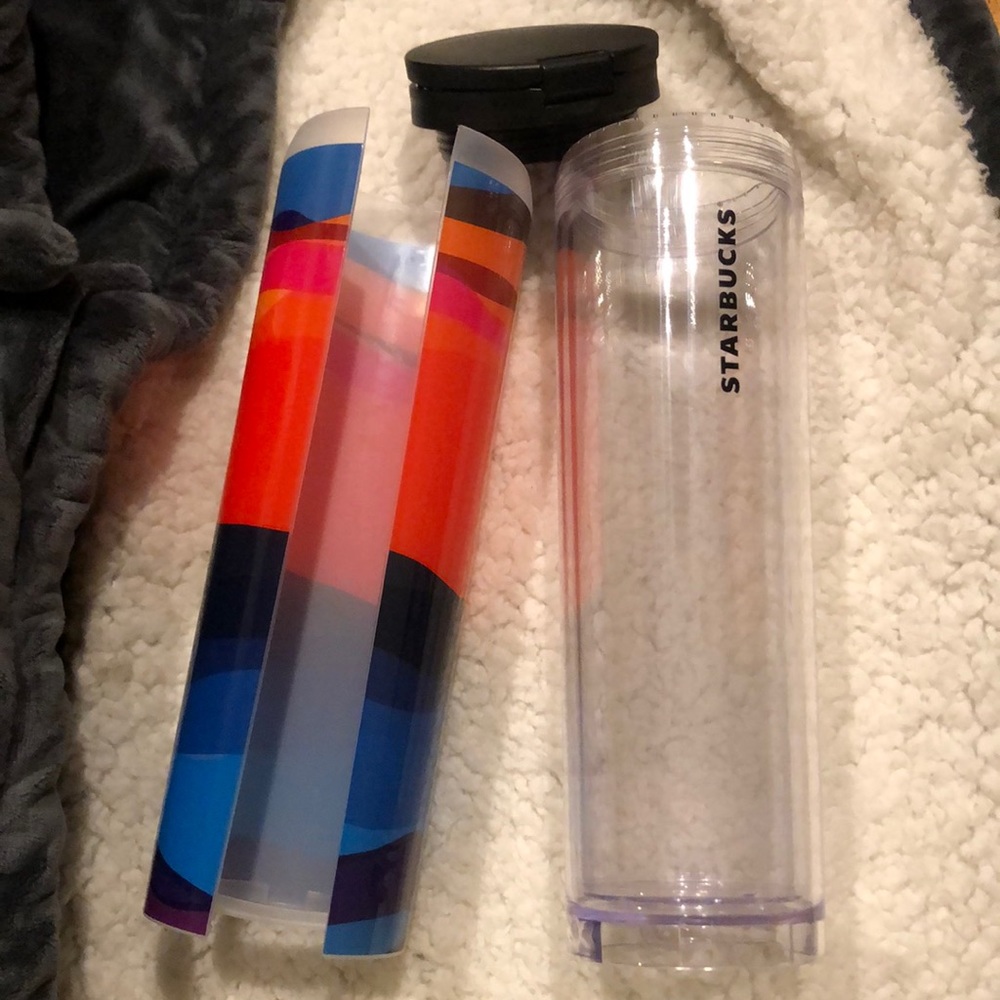 2013 Starbucks Water Bottle 16 Oz Flip Lid